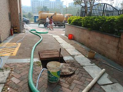 肇庆端州一路家庭单位厕所疏通、马桶维修、宏祥管道疏通、化粪池清淤、改换水管