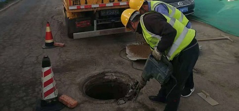 排水中心清挖各类雨水检查井,疏通管道